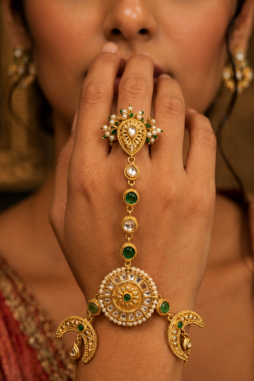 Statement Antique Gold & White Green Kundan Haathphool