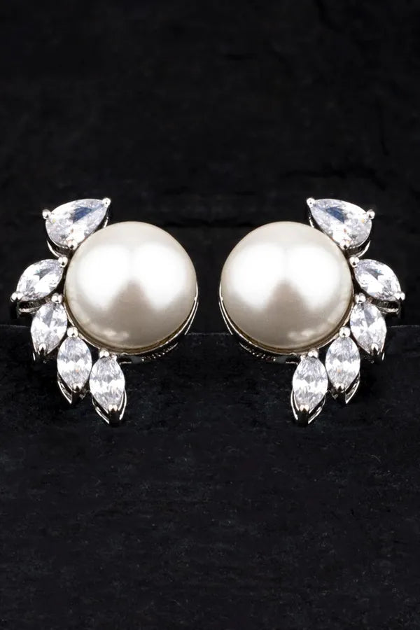 Proud Leaves Zirconia Pearl Stud