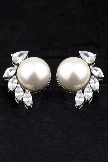 Proud Leaves Zirconia Pearl Stud