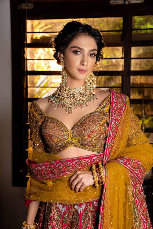 lookbook image shop_this_look_H63Yy3