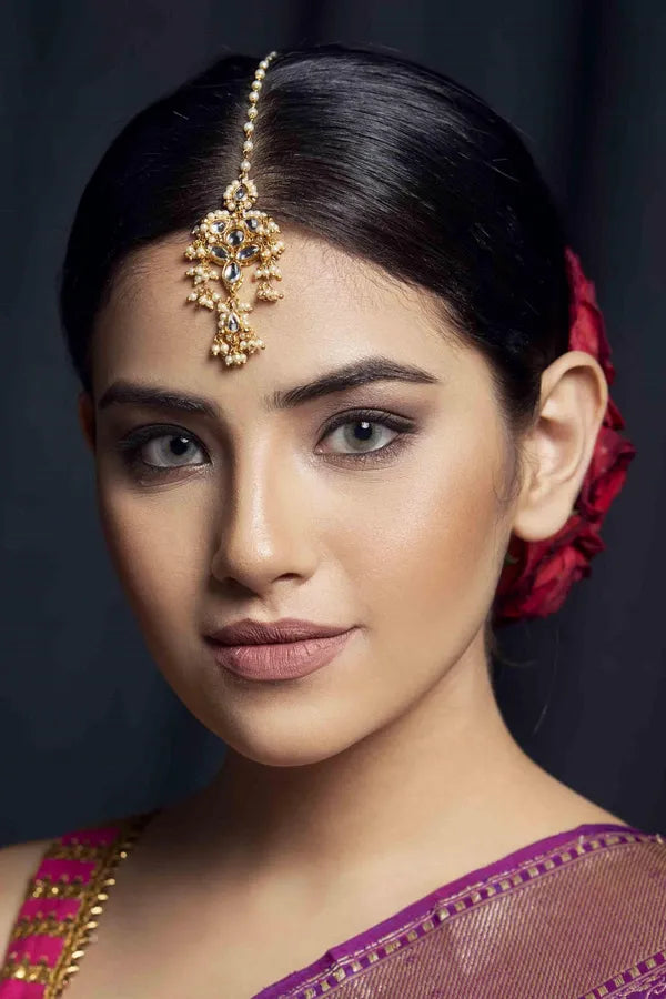 Gold Finish Pearl Kundan String Maang Tikka