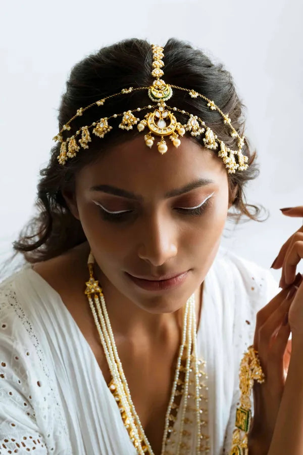 Gold Finish Pearl Biya Dual String Kundan Matha Patti