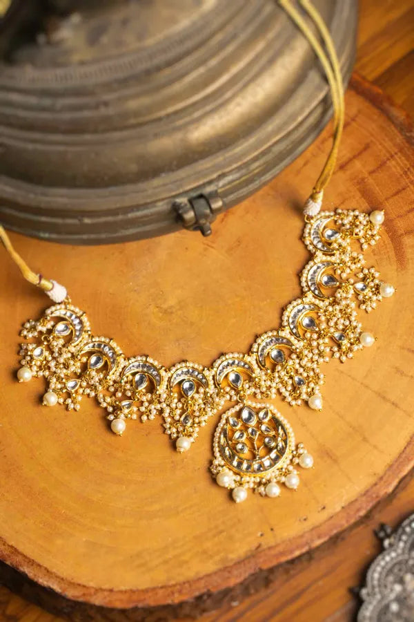 Pearl Kundan Choker