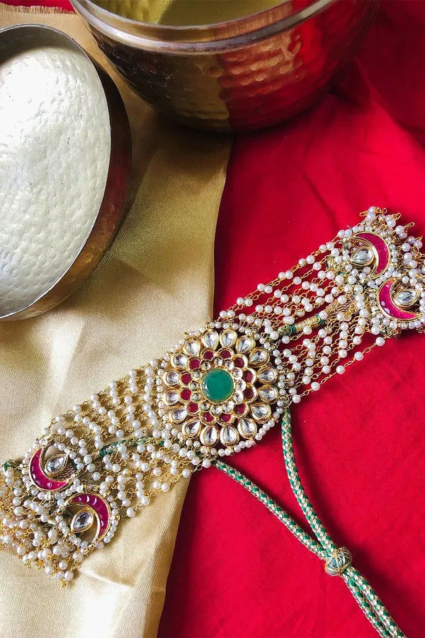 Red Green Kundan Flower Choker
