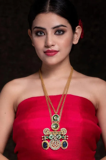 Statement Kundan Pendant Necklace