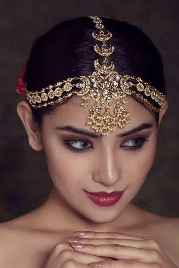 Statement Kundan Pearls Mathapatti