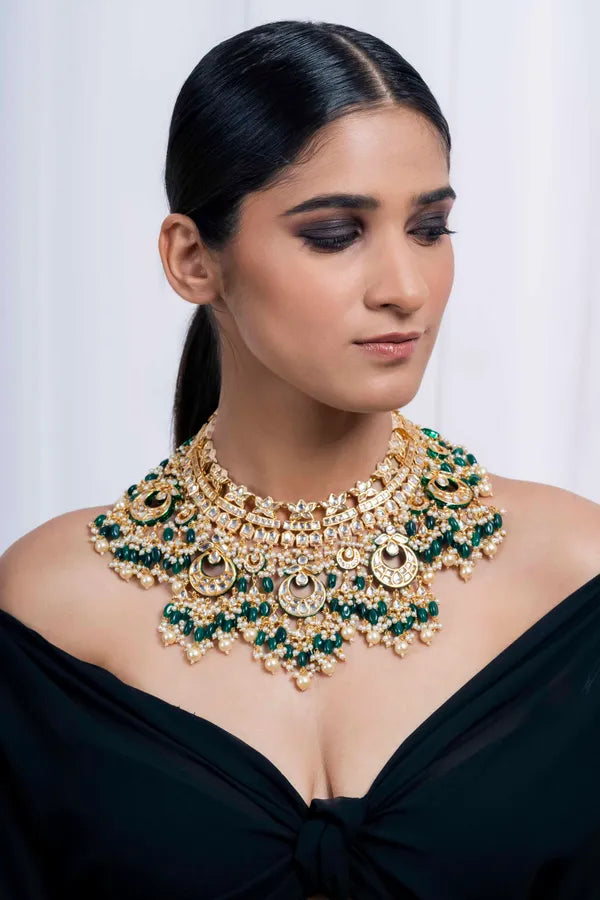 Statement Gold Green Emeralds & Pearls Choker Necklace