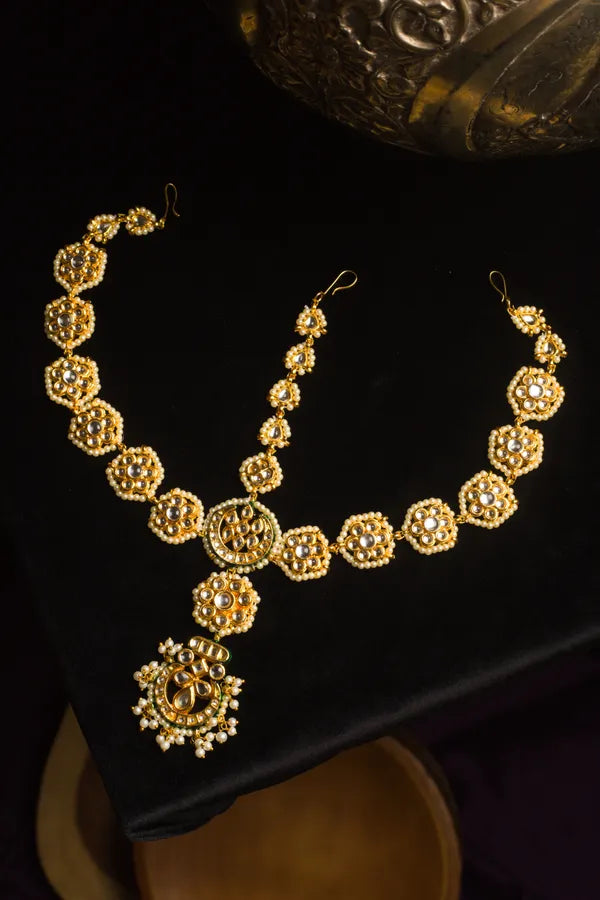 Gold Kundan & Pearls Mathapatti
