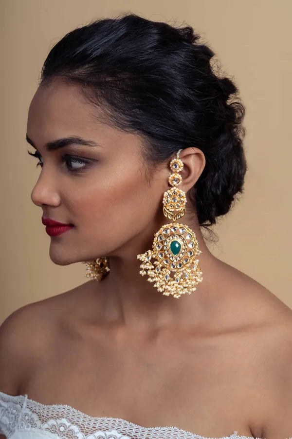 Green Center Gold Kundan Biya Drops Earrings