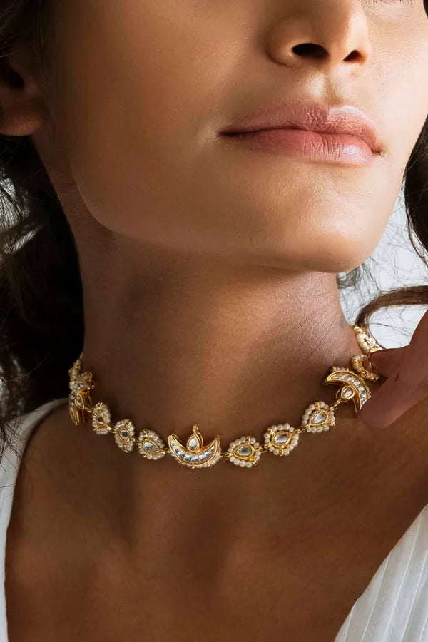 Gold Finish Chand Biya Kundan Pearl Necklace