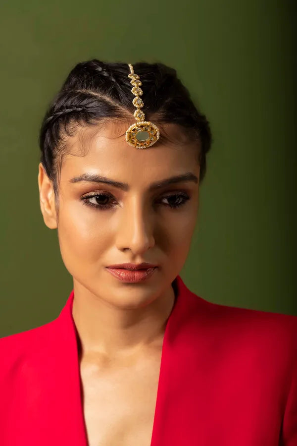 Gold Kundan & Pearls Borla