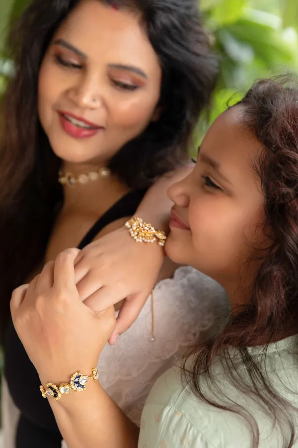 Blue Meenakari Pearls kundan Bracelet