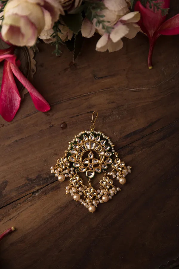 White Kundan Pearls Tikka
