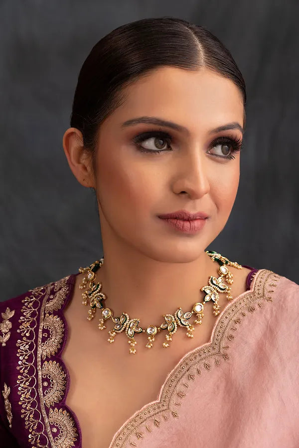 White Kundan Round & Petal Pearls Necklace