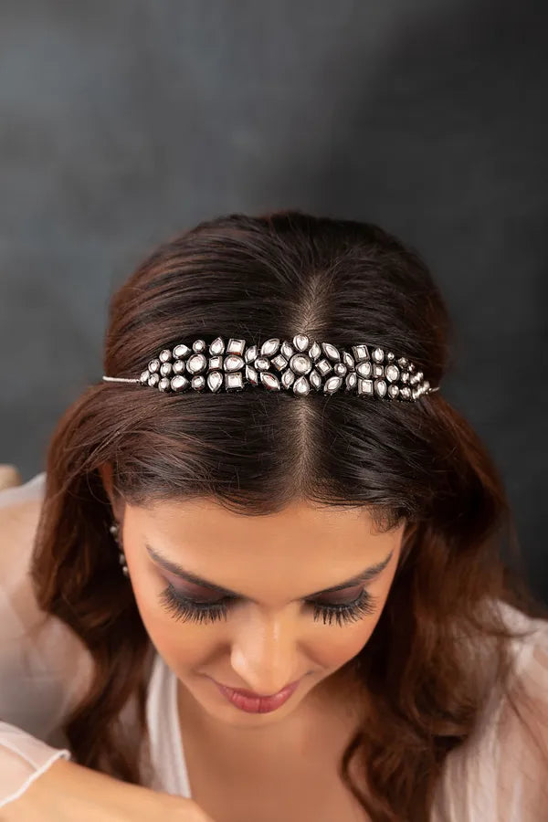Antique White Kundan Choker