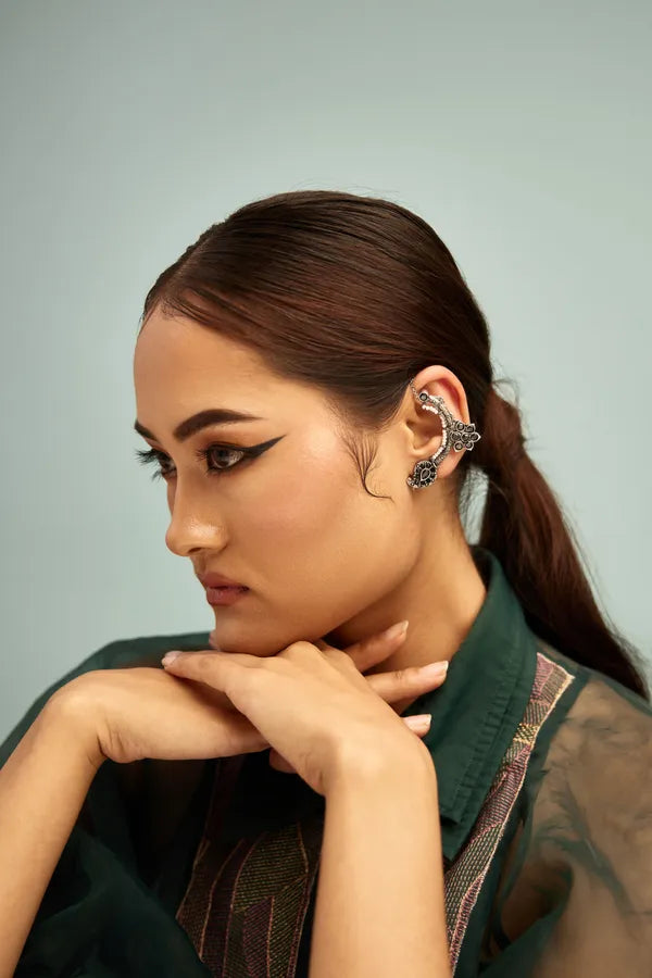 Dual Tone Pearls Earcuffs