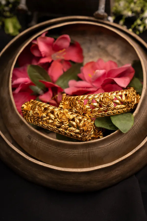 Golden Flower Kada