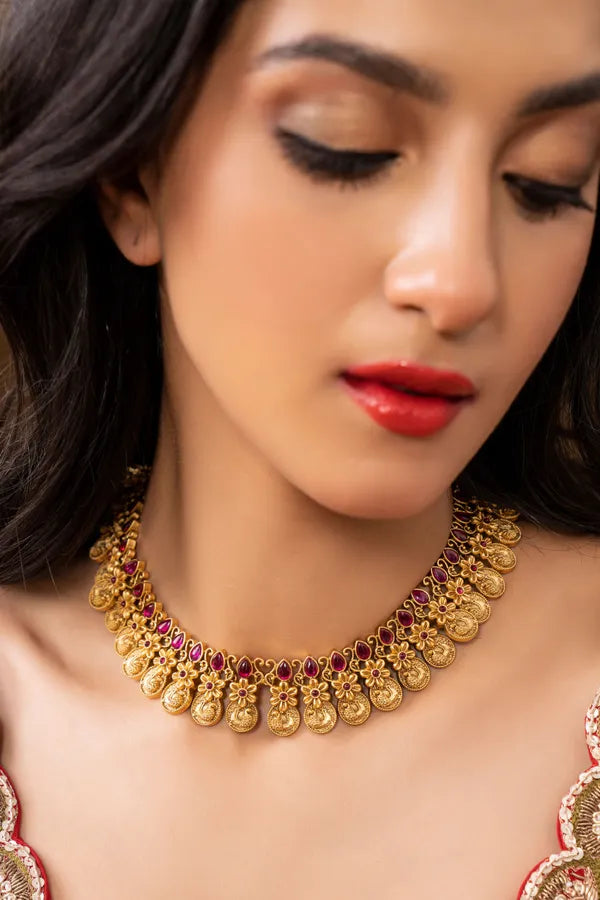 Statement Red & Gold Flower Kundan Choker Necklace