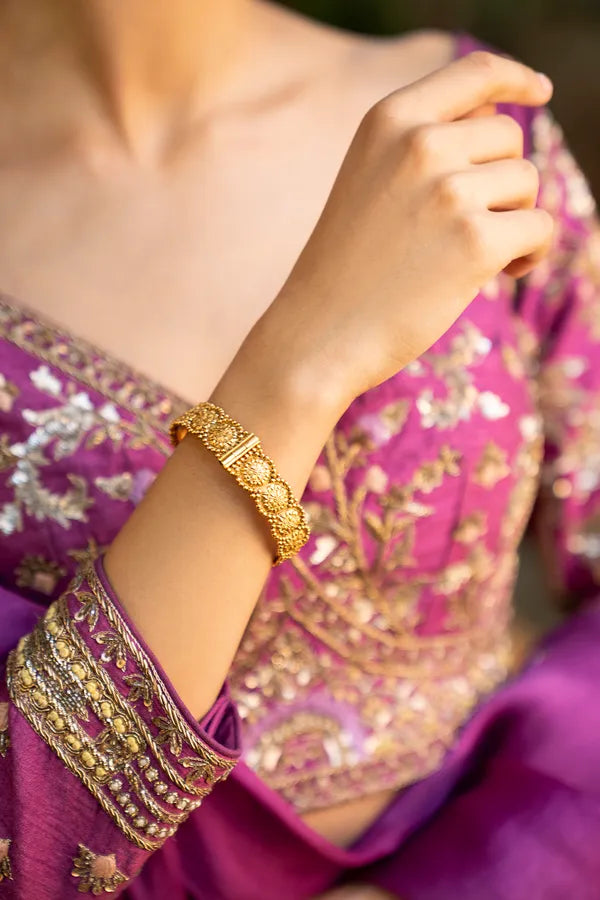 Golden Round Kada