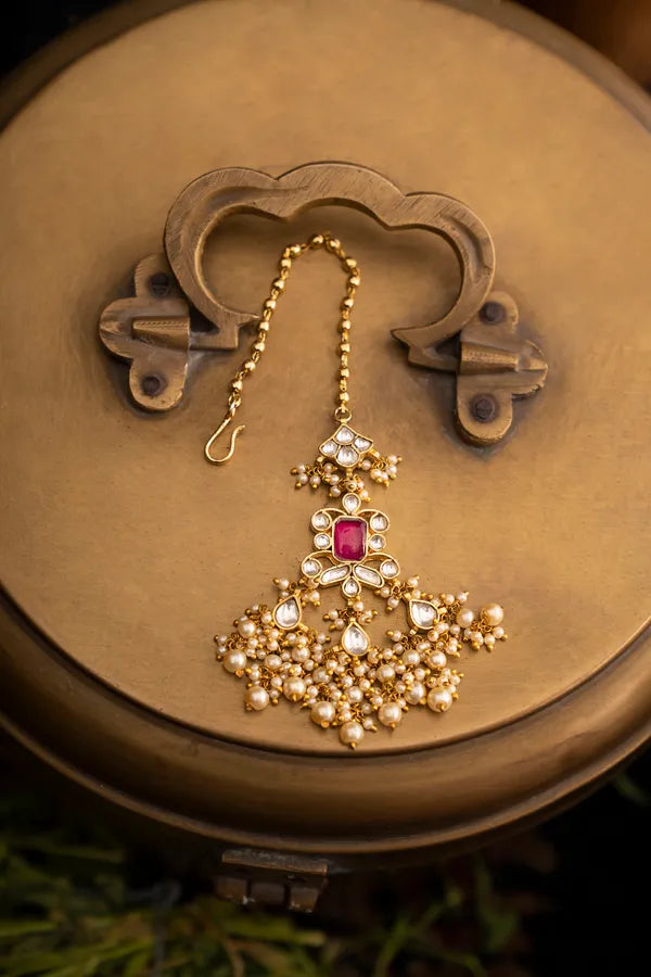 Red Kundan Jadai Maang Tikka with Pearls