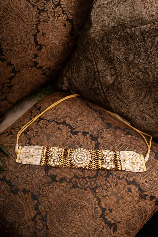Statement Gold & White Kundan Round Center Choker Necklace