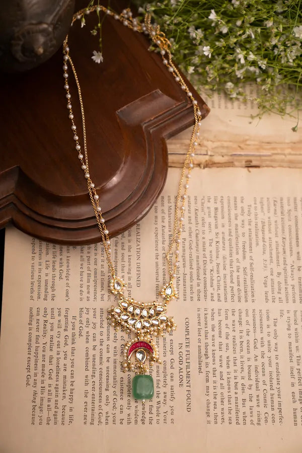 Gold Finish Red Chand Green Drop Kundan Pendant Necklace