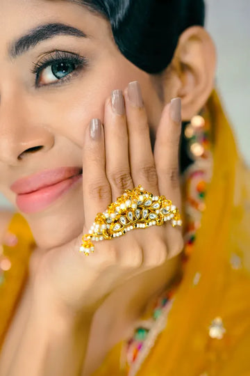 Gold & White Pearls Ring