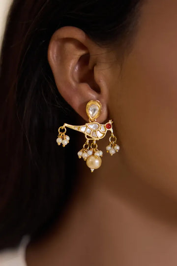 Ethnic Red Kundan Pearls Earrings
