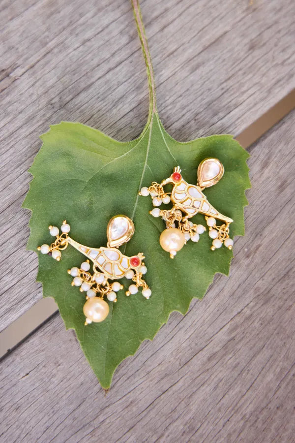 Ethnic Red Kundan Pearls Earrings