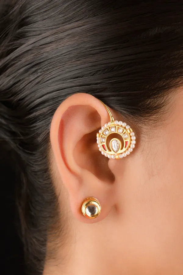 Minimalist Red Kundan & White Pearl Helix Earcuff