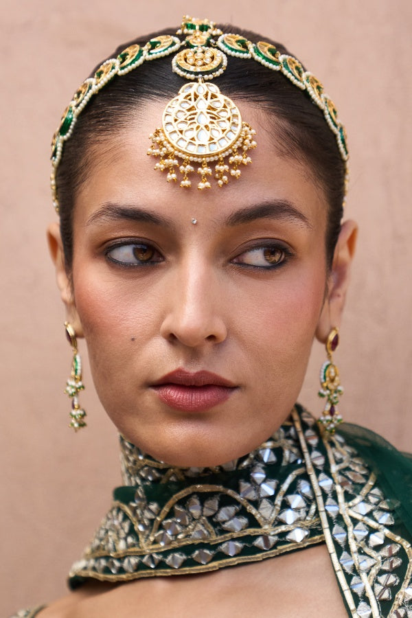 Pearl & Kundan MathaPatti