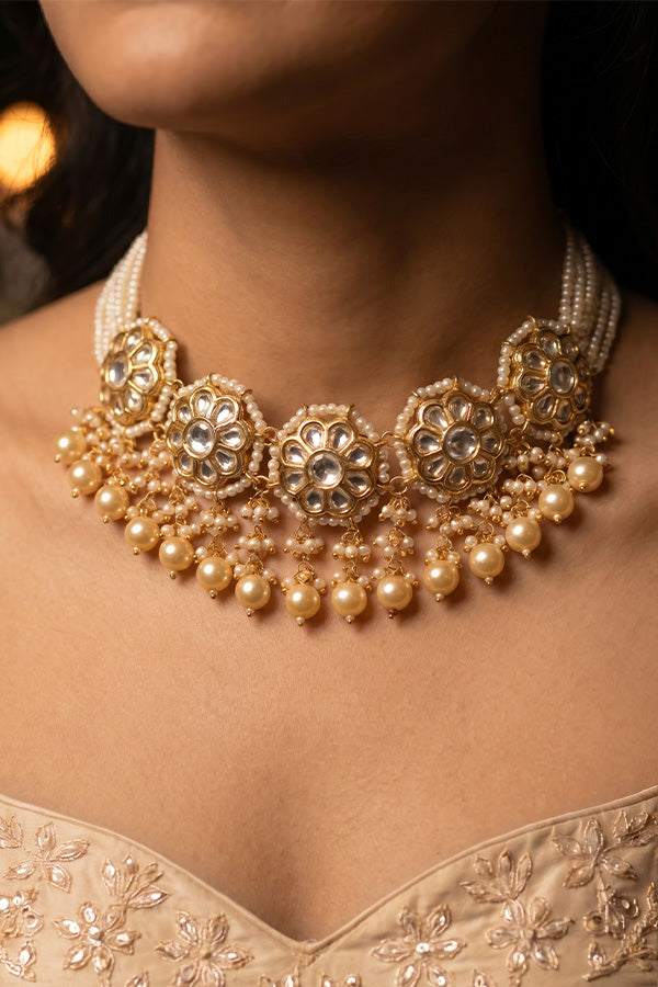 Golden Flower & Pearls Kundan Choker Necklace