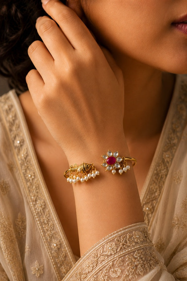 Red Kundan Adjustable Bangle Bracelet