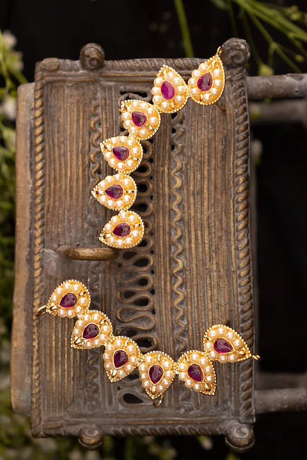 Red Kundan Earcuff Earrings With Pearls