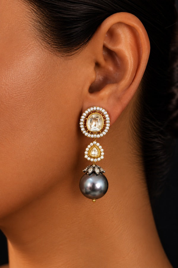 Zirconia Grey Pearl Earings