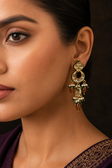 Chand Biya Garnet Kundan Earrings
