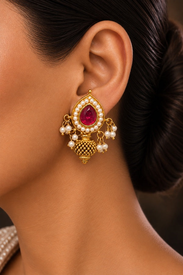 Red Kundan White Pearl Gold Bead Earrings