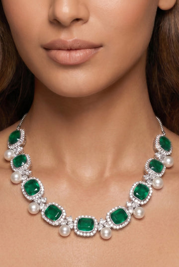Green Doublet Stone & Pearls Necklace