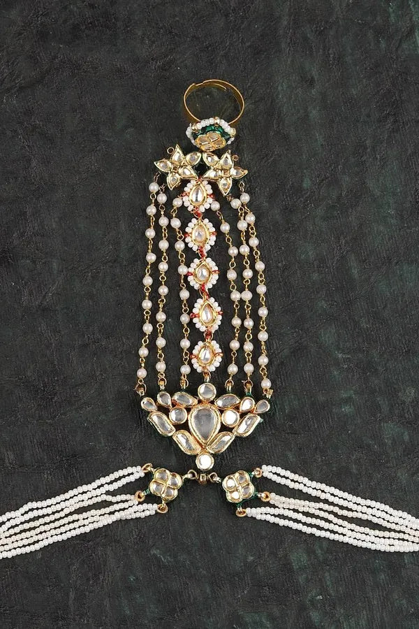 White Pearl & Kundan Multi Pearl String Haathphool