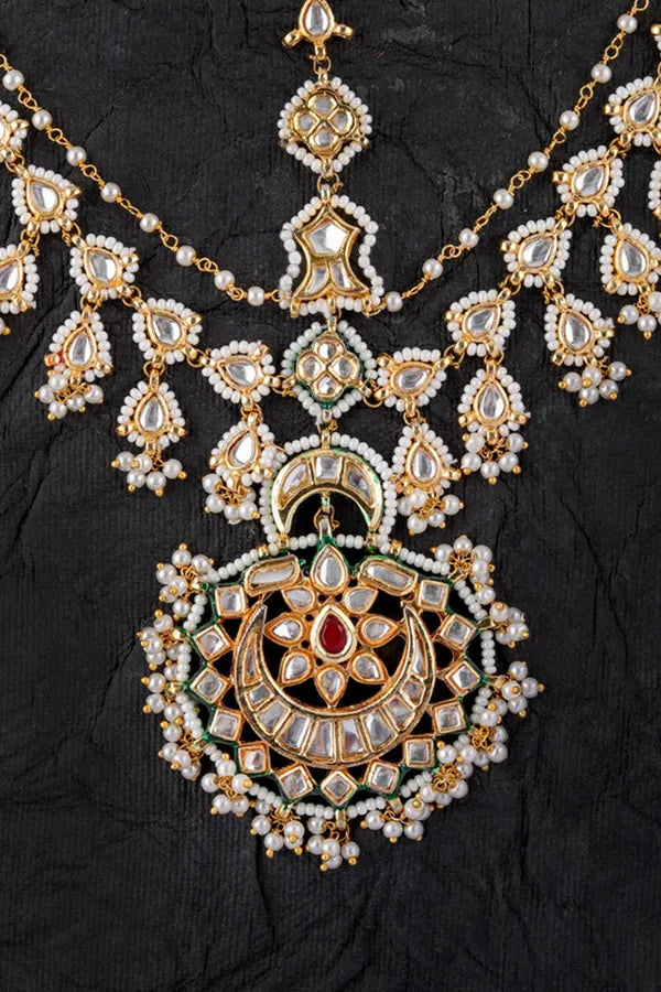 Ornate Red Kundan with Pearls Mathapatti