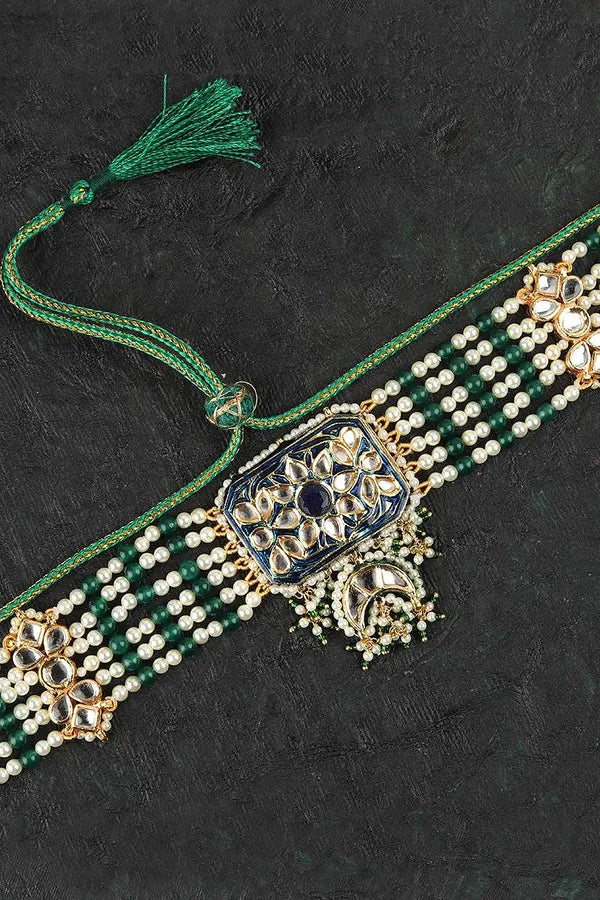 Loaded Green Hints Blue Choker