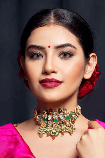 Standing Tall Green White Peach Kundan Choker