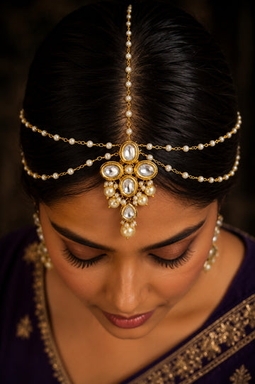 Clover Kundan Flower Pearls Mathapatti