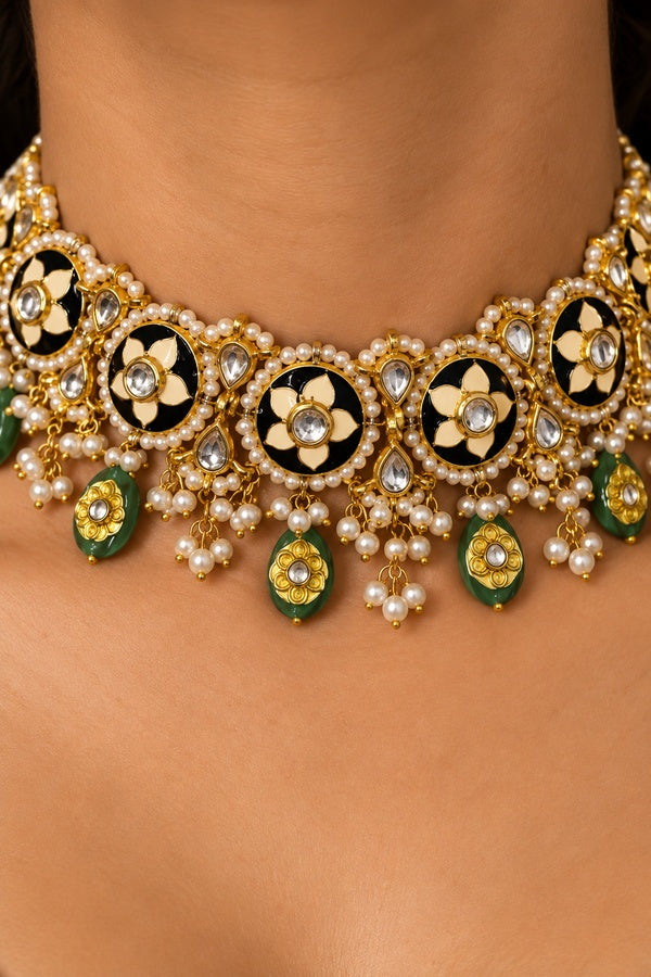Black Meena Kundan Biya Barium Choker